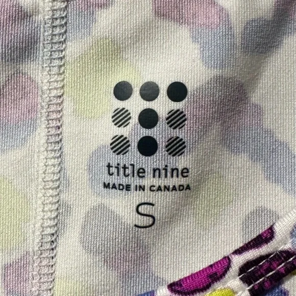 Title Nine Dream Athletic Dress White
Purple Watercolor Geometric Print Size S - Picture 2 of 9